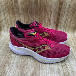 Saucony Kinvara 14 Running Shoes Women's Size 10 Red Rose Gold Mesh S10823-16